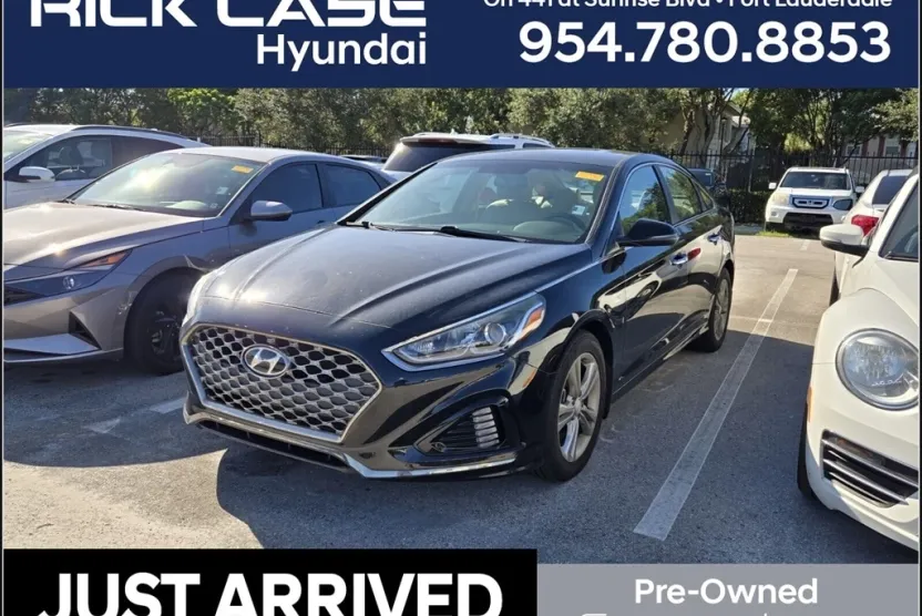 2019 Hyundai Sonata SEL photo 1