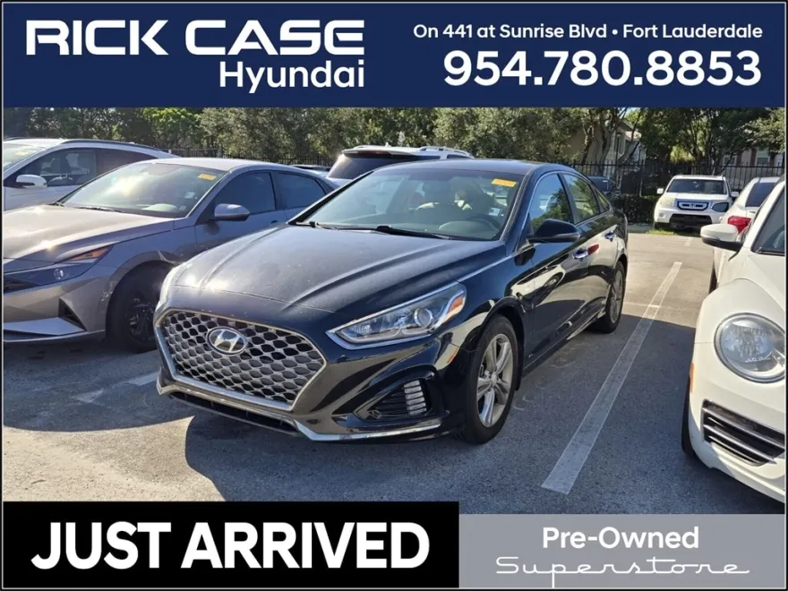 2019 Hyundai Sonata SEL photo 1