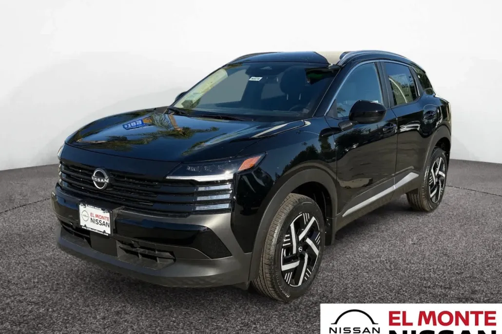 2026 Nissan Kicks SV photo 1
