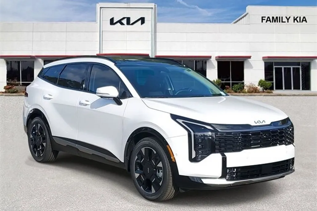 2026 Kia Sportage photo 1