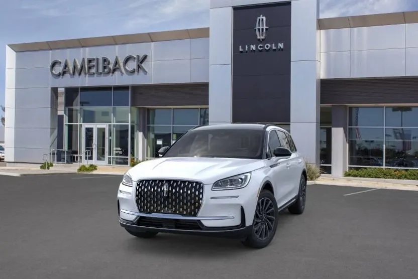 2025 Lincoln Corsair photo 1