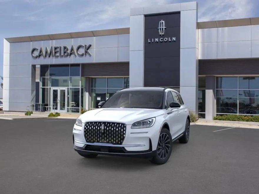2025 Lincoln Corsair photo 1