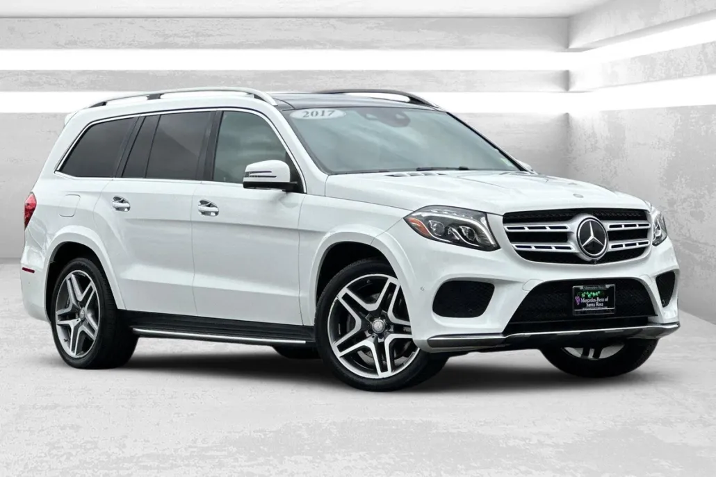 2017 Mercedes Benz GLS 550 4MATIC photo 1