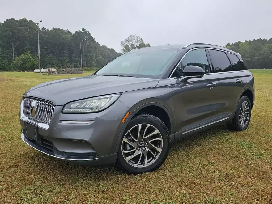 2021 Lincoln Corsair Standard photo 1