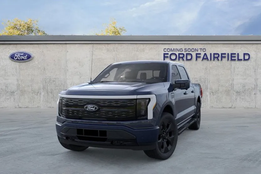 2025 Ford F-150 Lightning Platinum photo 1