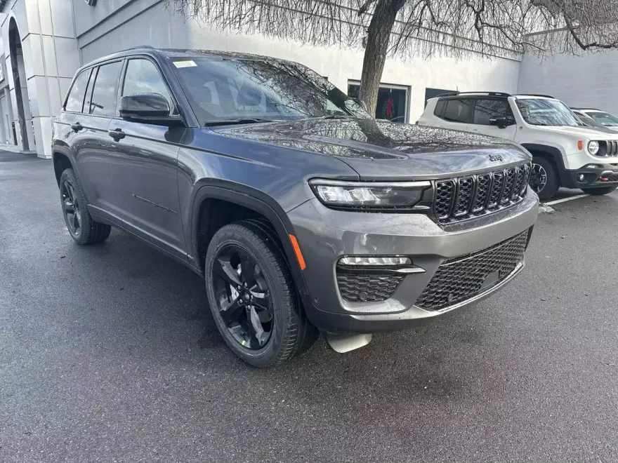 2025 Jeep Grand Cherokee Limited photo 1