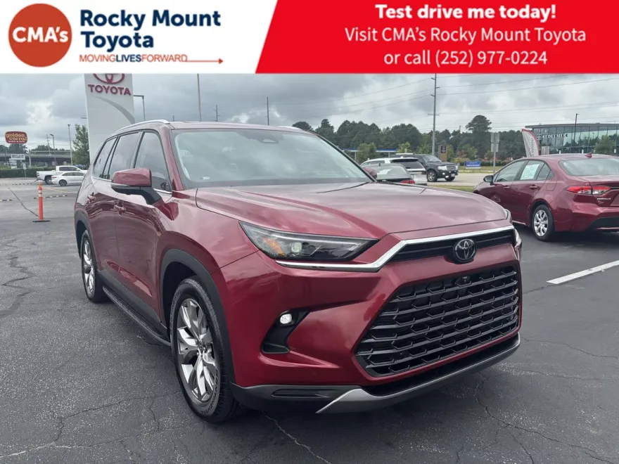 2024 Toyota Highlander Hybrid Limited photo 1
