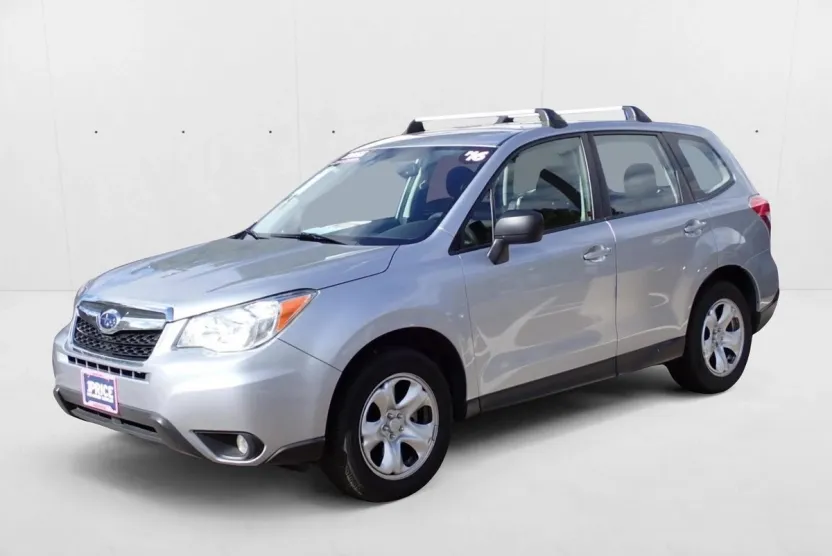 2016 Subaru Forester 2.5i photo 1