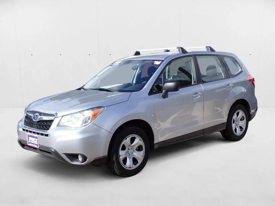 2016 Subaru Forester 2.5i photo 1