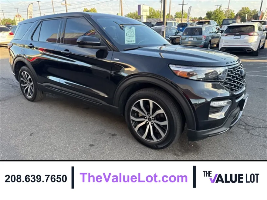 2022 Ford Explorer ST-Line photo 1