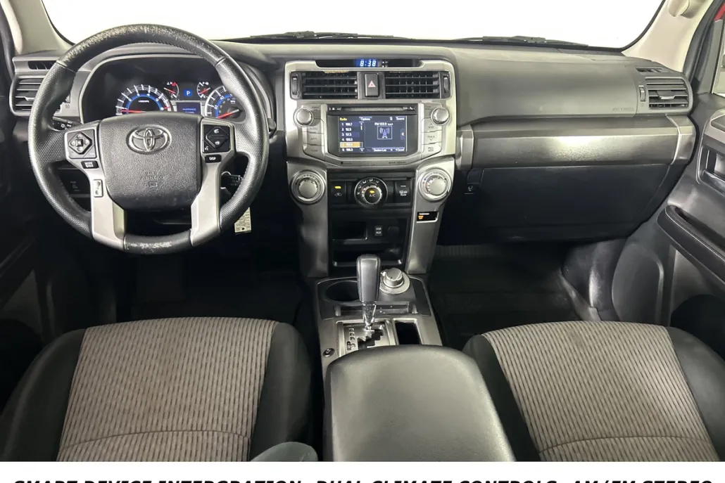 2016 Toyota 4Runner 4WD V6 SR5 photo 1