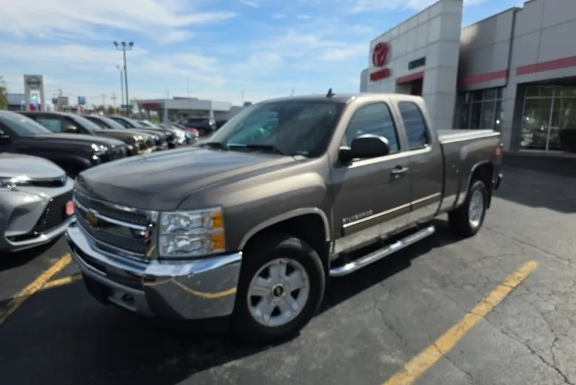 2013 Chevrolet Silverado 1500 photo 1