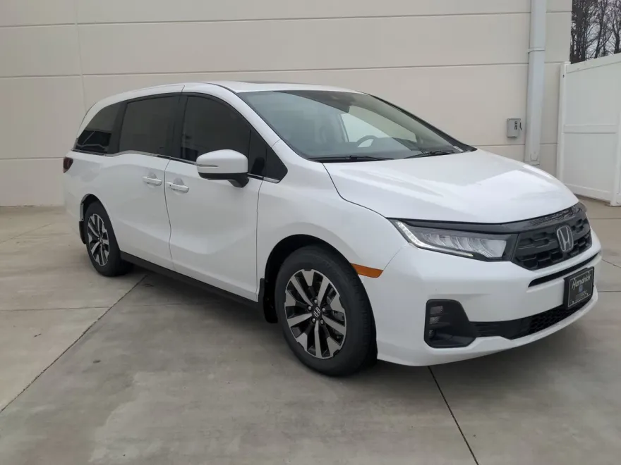 2026 Honda Odyssey EX-L photo 1