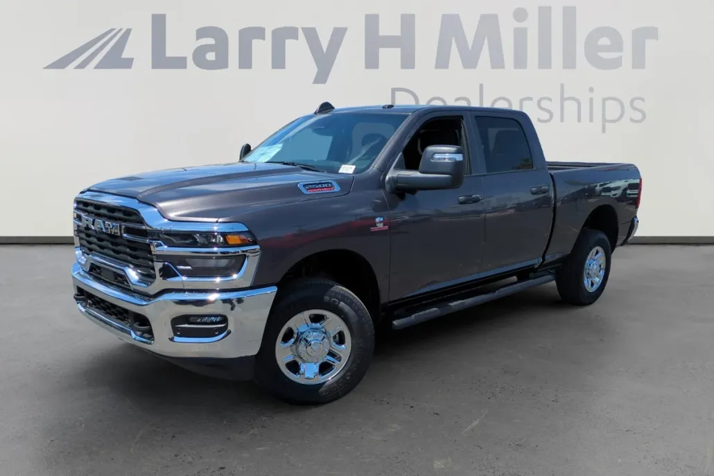 2025 Ram 2500 Tradesman photo 1