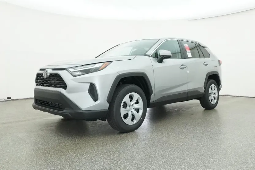 2025 Toyota RAV4 LE photo 1
