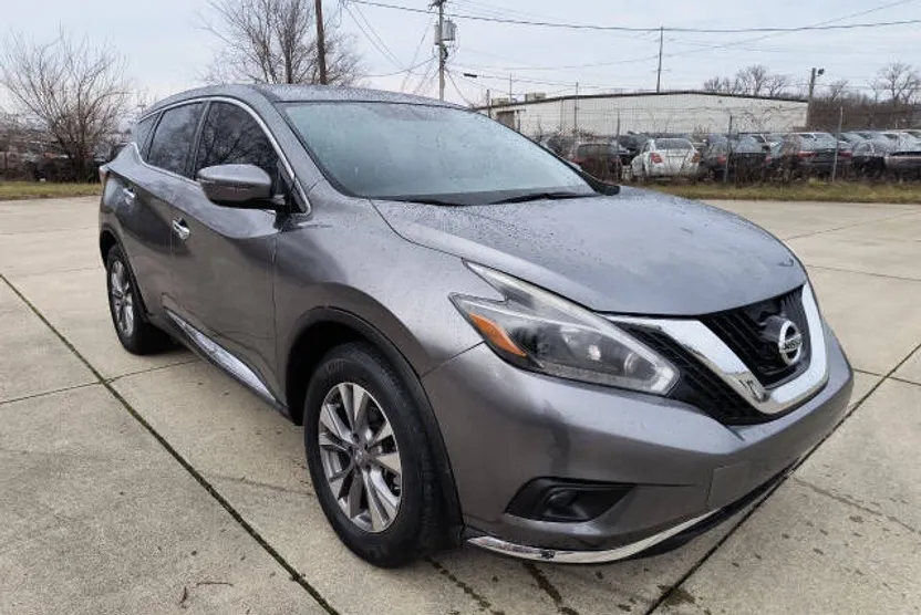 2018 Nissan Murano S photo 1