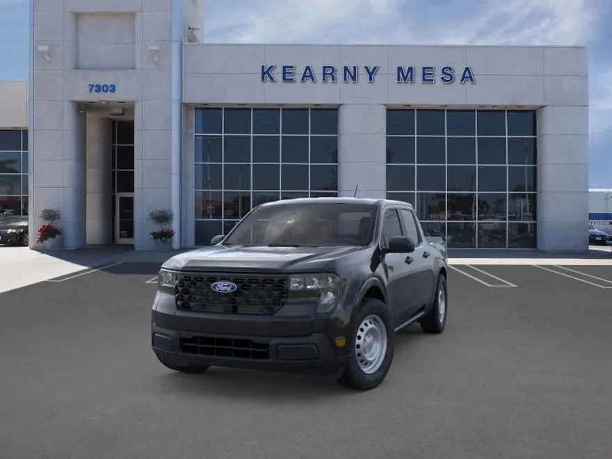 2025 Ford Maverick XL photo 1