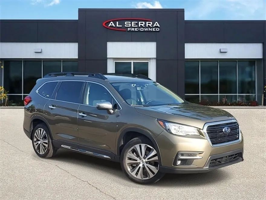 2022 Subaru Ascent Touring photo 1