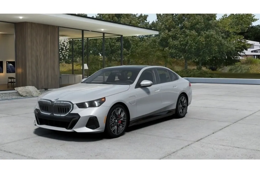 2026 Bmw 550e xDrive photo 1