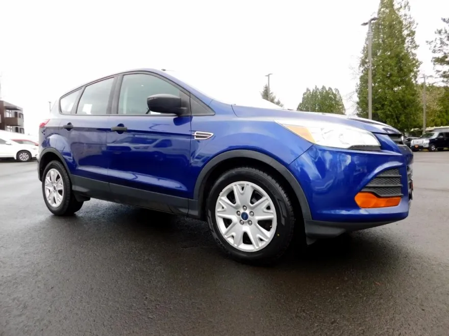 2016 Ford Escape Sport photo 1