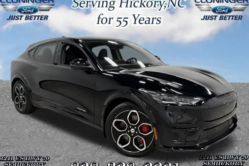 2023 Ford Mustang Mach-E GT photo 1