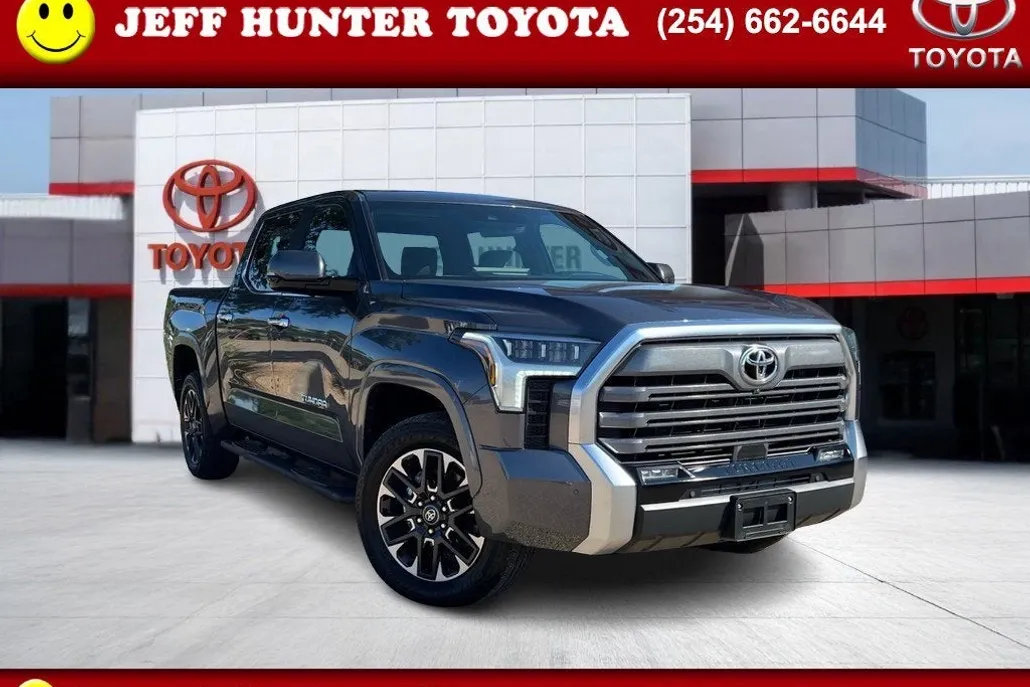 2025 Toyota Tundra Limited photo 1