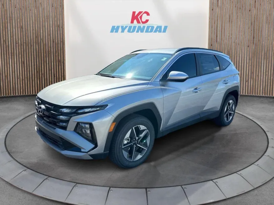 2025 Hyundai Tucson SEL photo 1