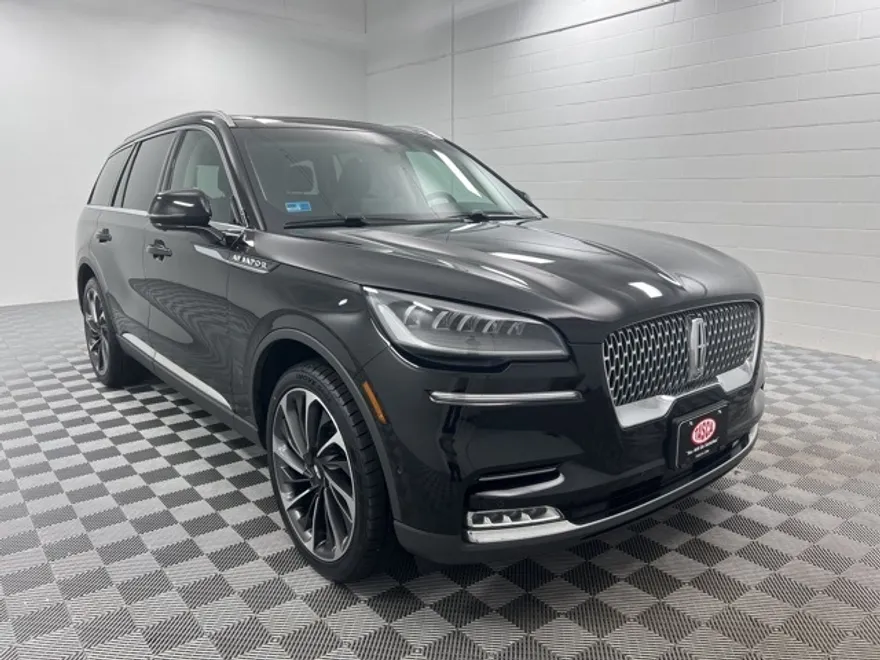 2021 Lincoln Aviator Reserve photo 1