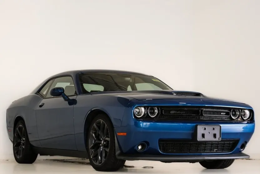 2022 Dodge Challenger GT Plus photo 1