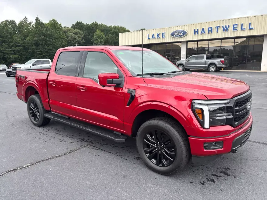2025 Ford F-150 Lariat photo 1