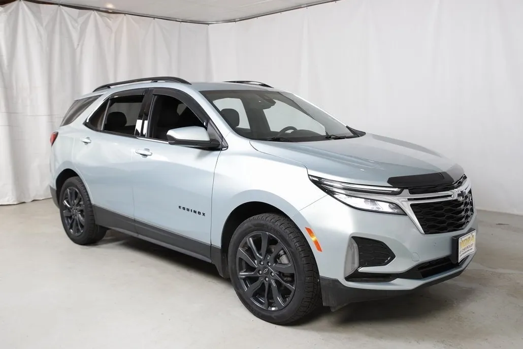 2022 Chevrolet Equinox RS photo 1