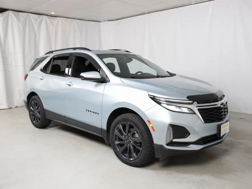 2022 Chevrolet Equinox RS photo 1