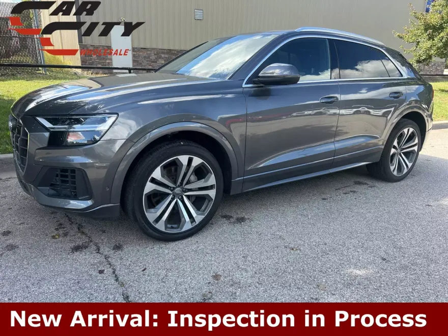 2019 Audi Q8 Premium Plus photo 1