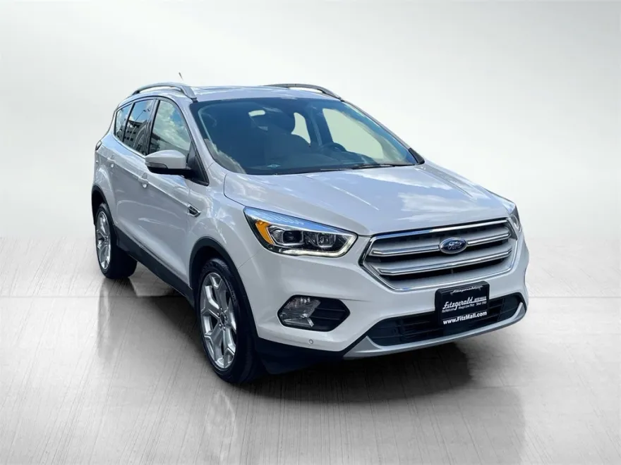 2019 Ford Escape Titanium photo 1