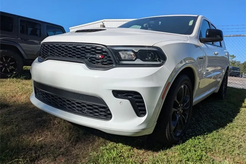 2023 Dodge Durango R/T photo 1