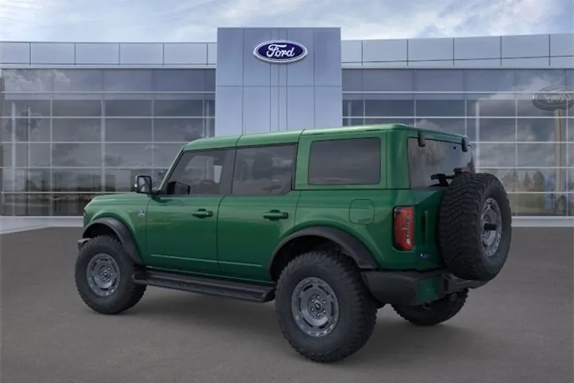2025 Ford Bronco Outer Banks photo 1