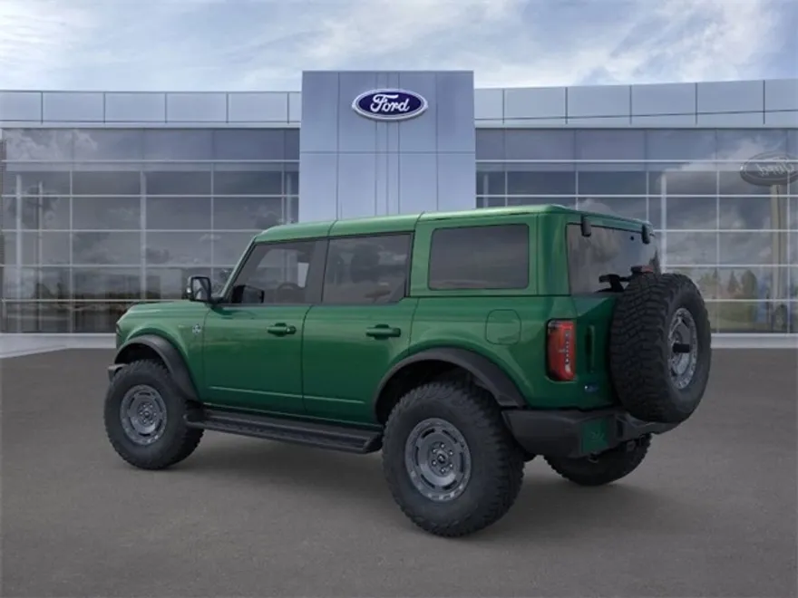 2025 Ford Bronco Outer Banks photo 1