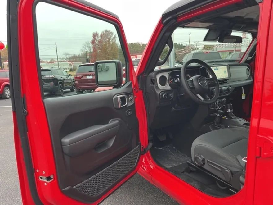 2025 Jeep Wrangler Sport S photo 1