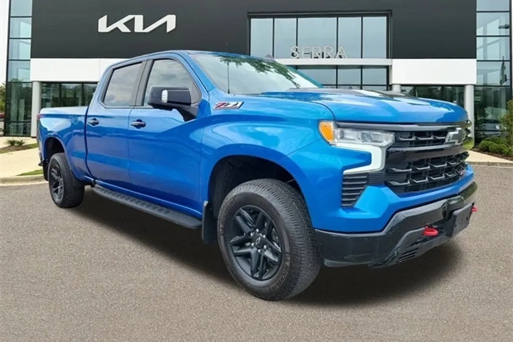 2022 Chevrolet Silverado 1500 LT Trail Boss photo 1