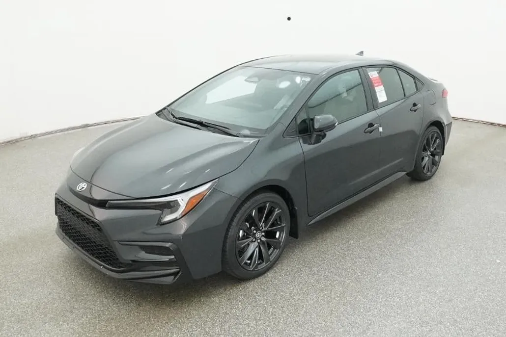 2026 Toyota Corolla SE photo 1