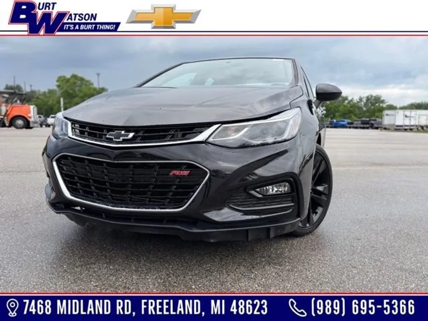 2018 Chevrolet Cruze LT photo 1