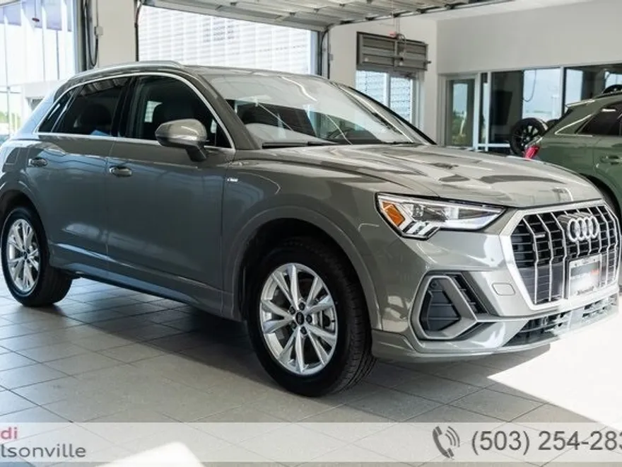 2023 Audi Q3 Premium S line photo 1