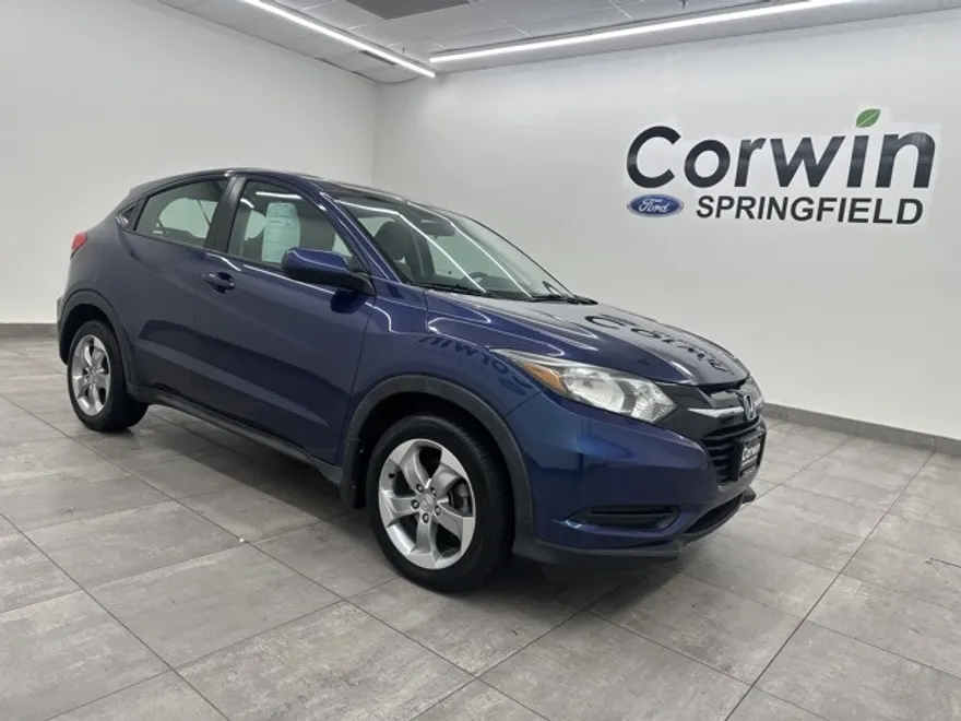 2017 Honda HR-V LX photo 1