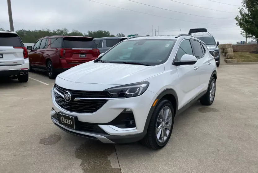 2023 Buick Encore GX Essence photo 1