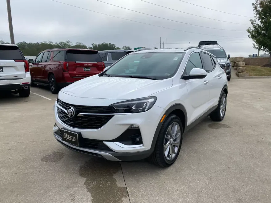 2023 Buick Encore GX Essence photo 1