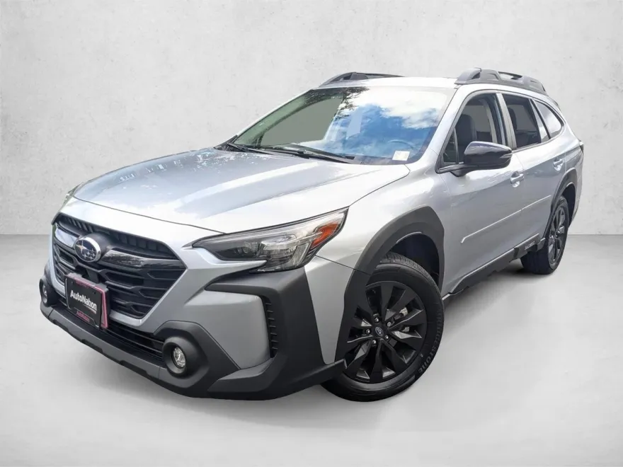 2023 Subaru Outback Onyx Edition photo 1