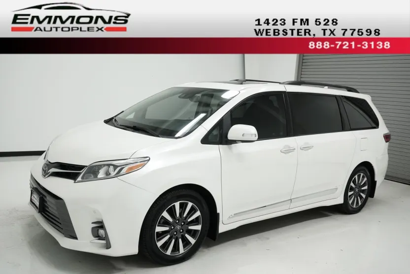 2018 Toyota Sienna Limited Premium photo 1