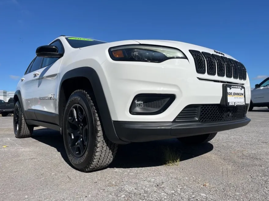 2022 Jeep Cherokee Latitude photo 1