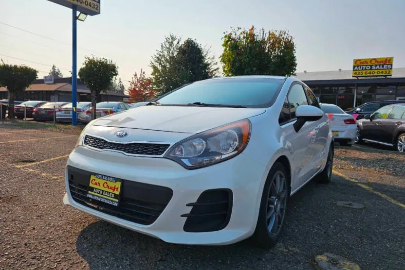 2016 Kia Rio LX photo 1