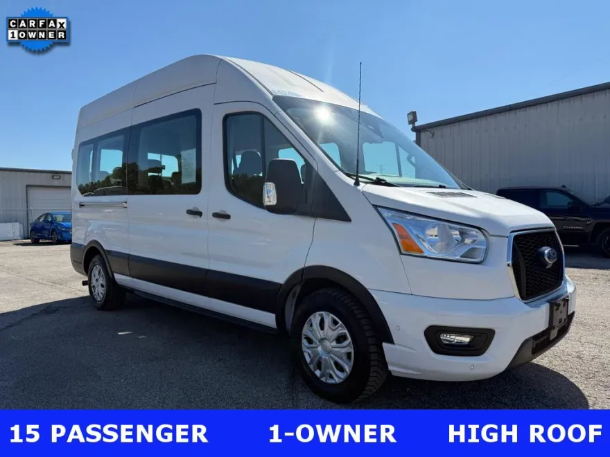2022 Ford Transit XLT photo 1